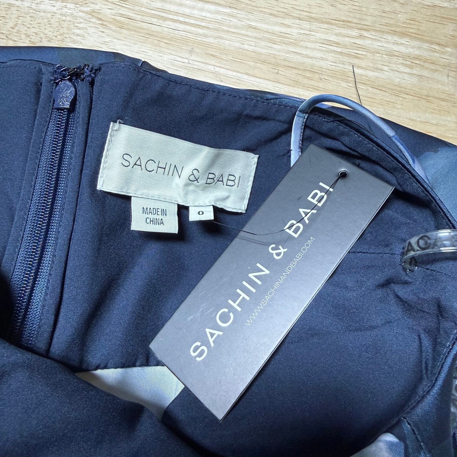 Sachin & Babi Nwt Shyla Midnight Glacial Rose Satin Gown Size 0 Sleeveless — image 5 of 8